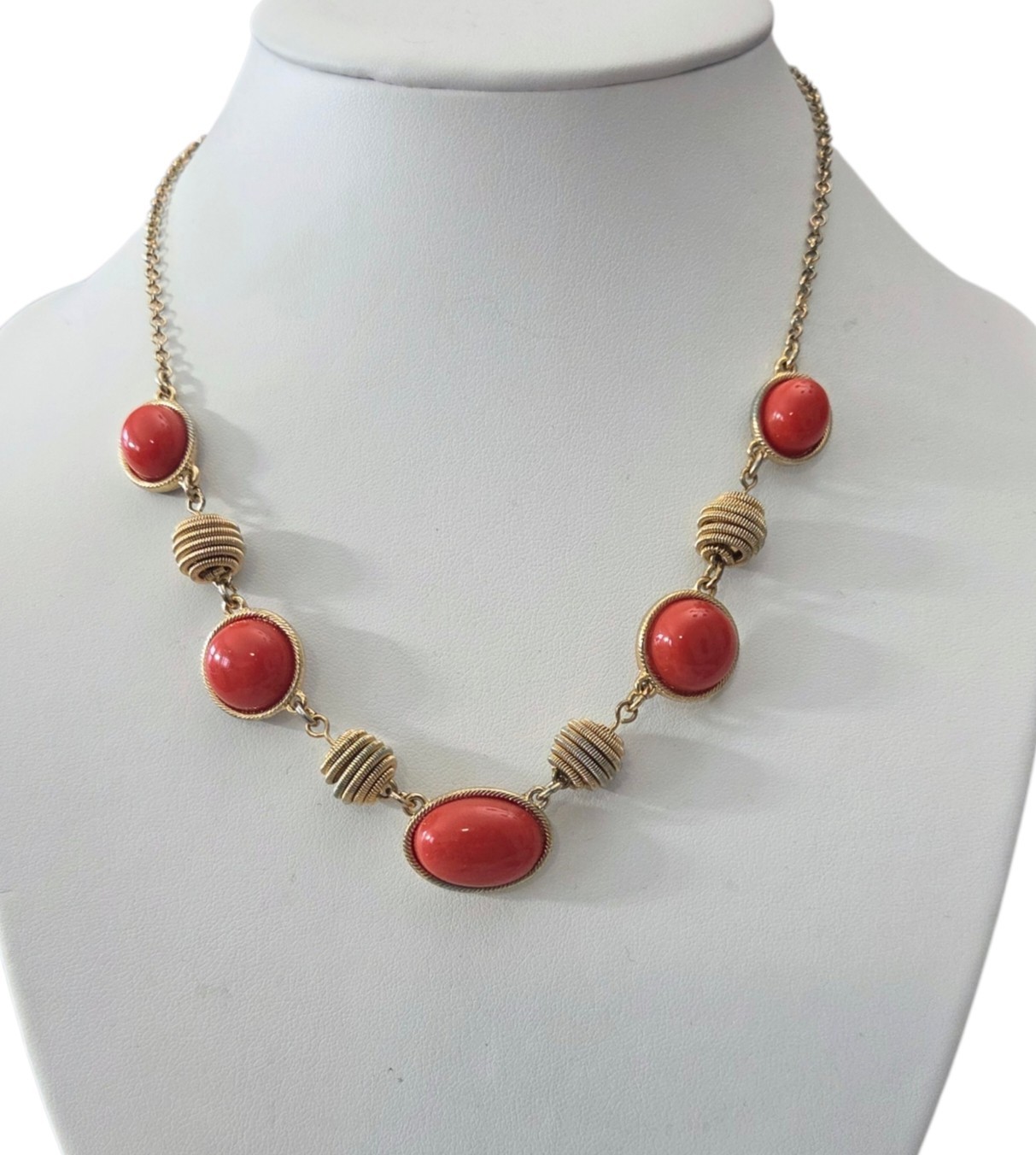 Vintage Monet Gold Tone Spiral Wire Wrapped Coral Colored Beaded Collar Necklace