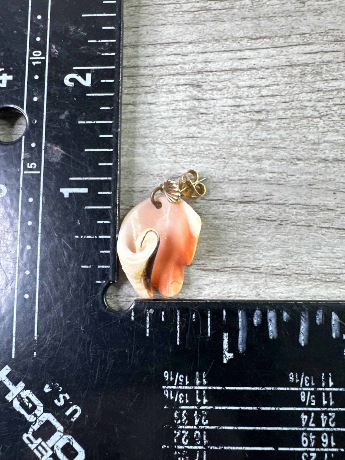 Vintage Genuine Conch Shell Pin Brooch & Stud Earrings Set Pinks Brown White