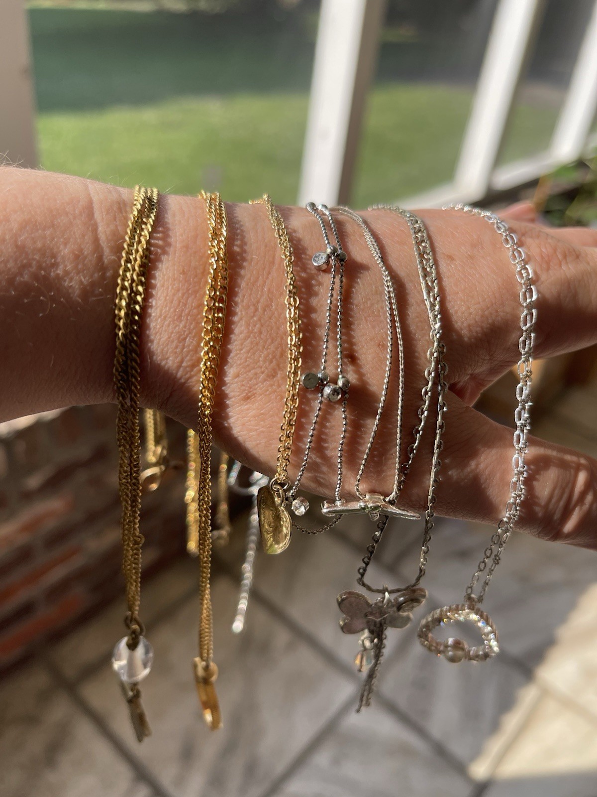 Estate Find All Wearable Pendant Necklaces Jewelry Lot Of 7 Gold /Silver Tone