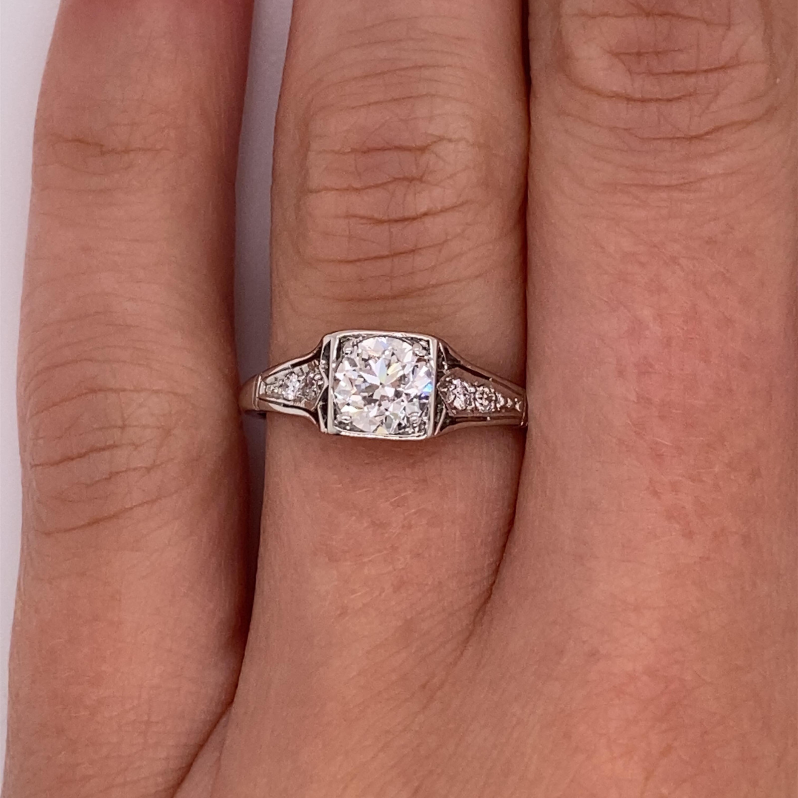 1.15 Ctw White Round Cut Simulated Diamond Three Stone Art Deco 925 Silver Ring