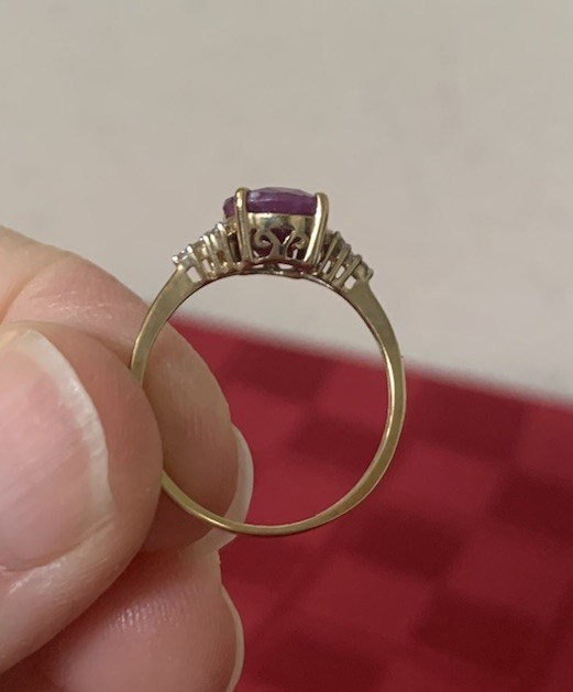 Vintage 10K Yellow Gold Red Ruby Diamond Size 8 Ring 2.2g