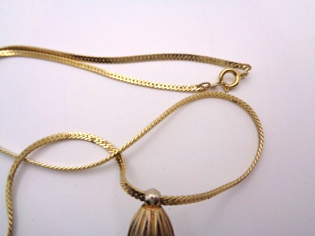 Vintage Signed WARNER Foil Art Glass Scarecrow Dangling Foxtail Pendant Necklace