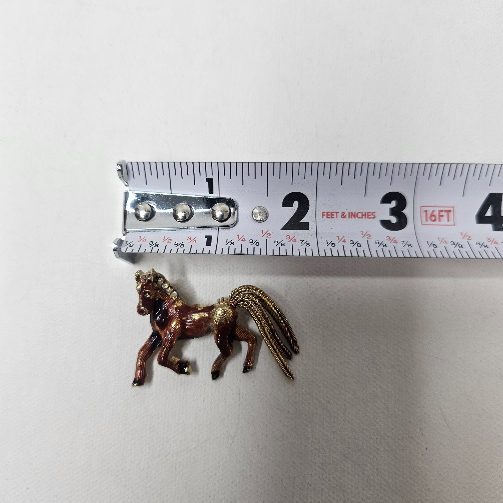 Vintage Running Galloping Horse Brooch Brown Goldtone Metal Unmarked Pin