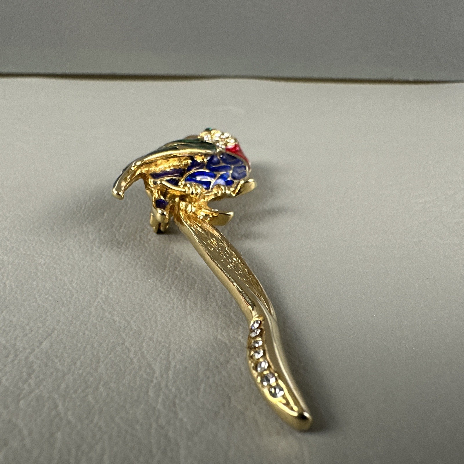 Vintage Parrot Bird Brooch Rhinestone Enamel Gold Tone Tropical Figural Pin