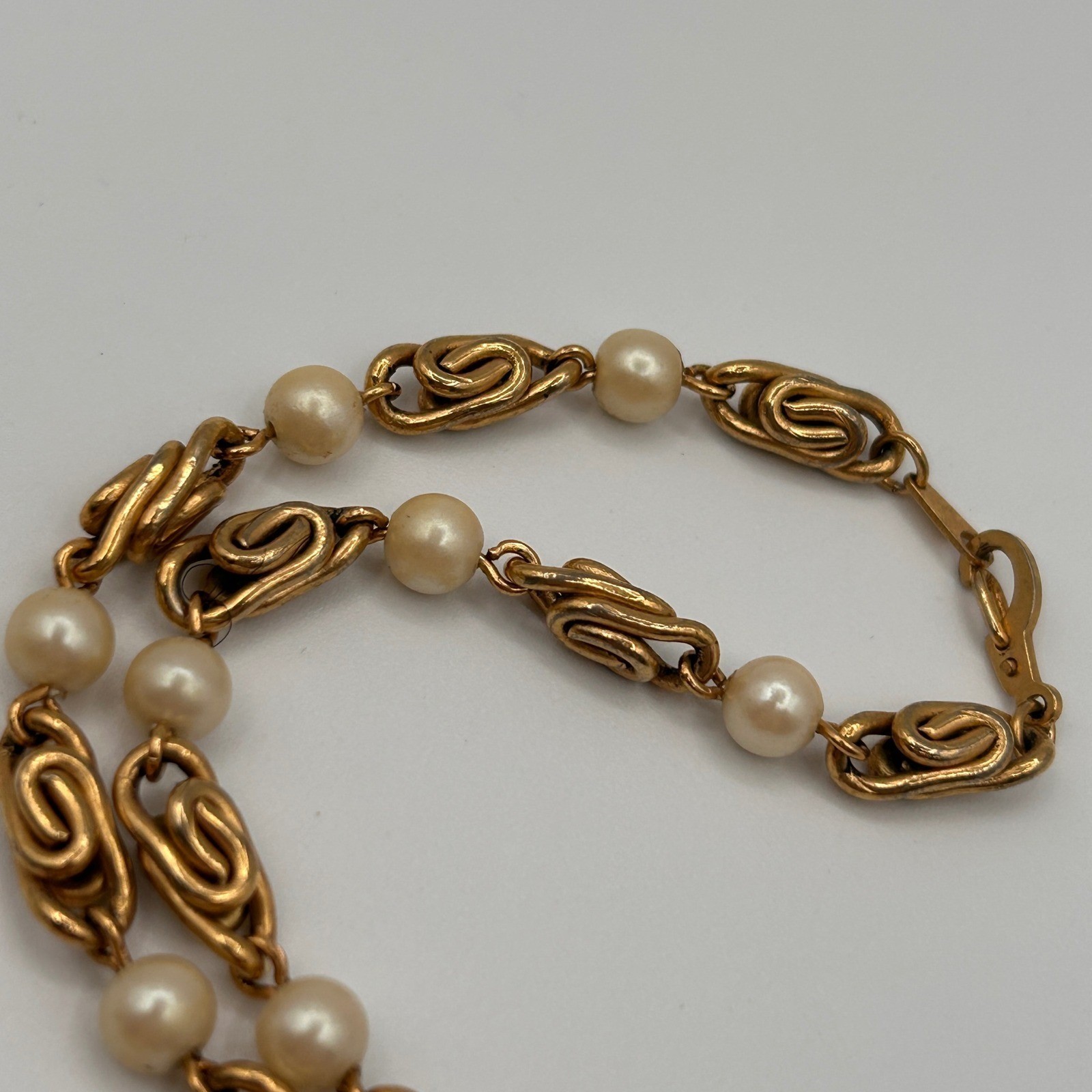 Vintage Gold Tone Faux Pearl Station Necklace Scroll Link Single Strand 29″