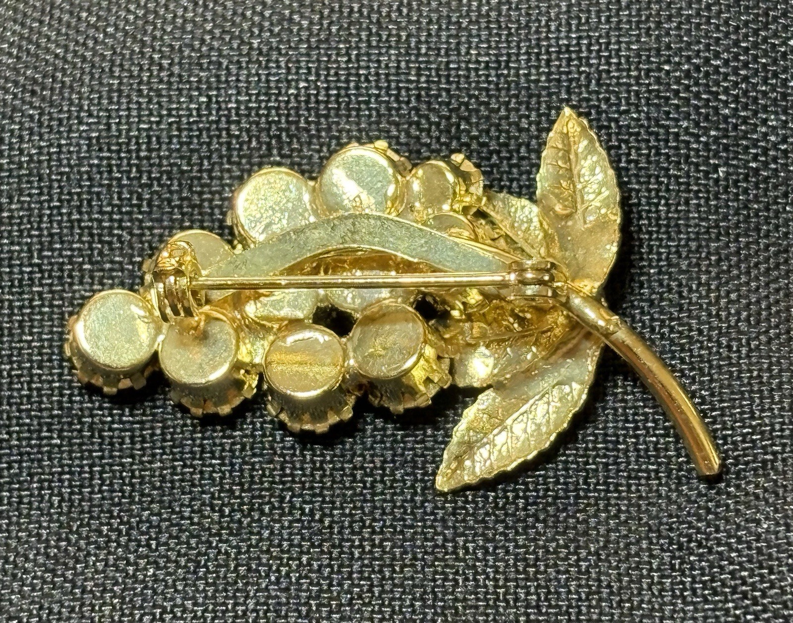 Vintage Amber Grape Cluster Rhinestone Brooch Pin Gold-tone Quality Sparkles