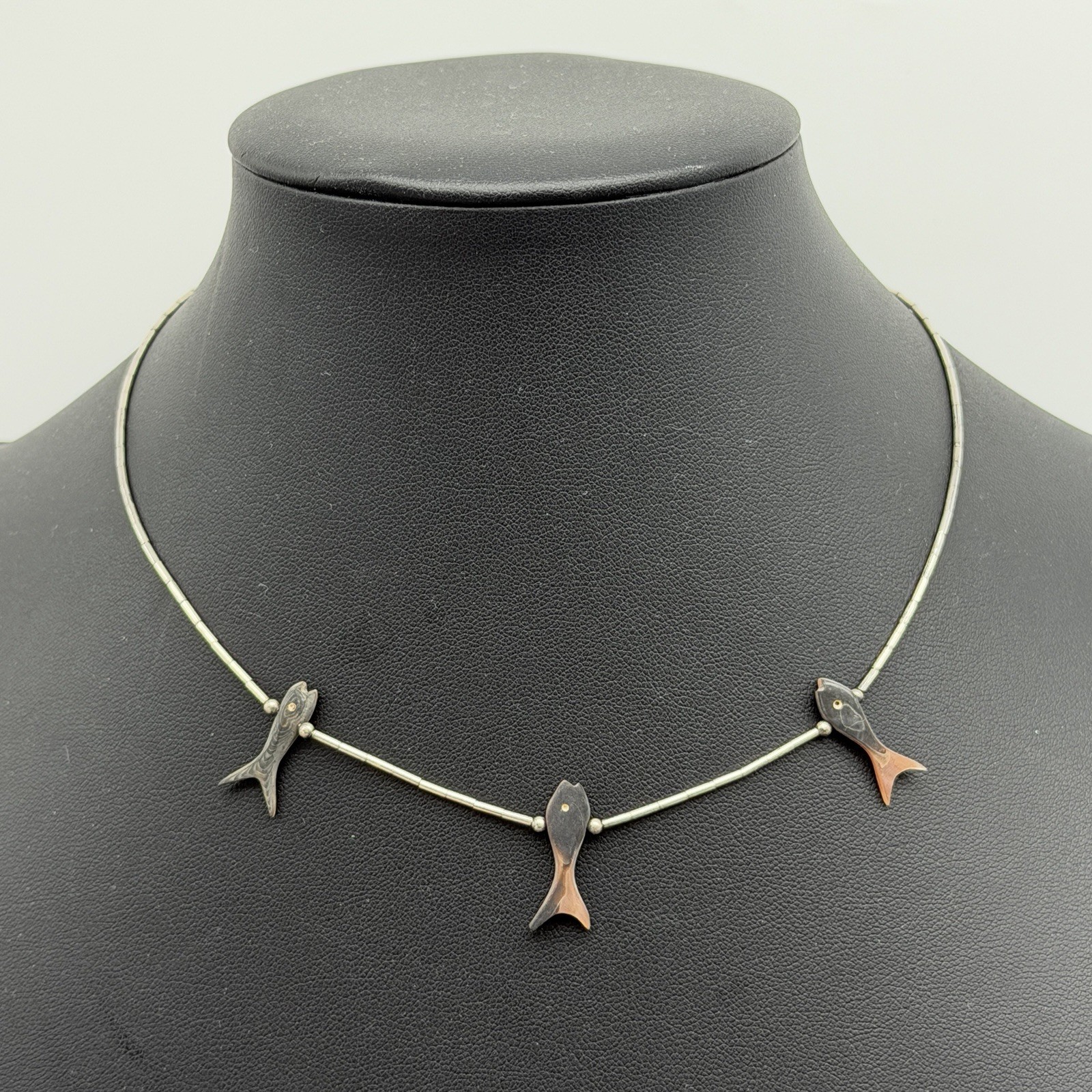 Vintage Liquid Silver & Fish Fetish Beaded Station Choker Necklace 15″