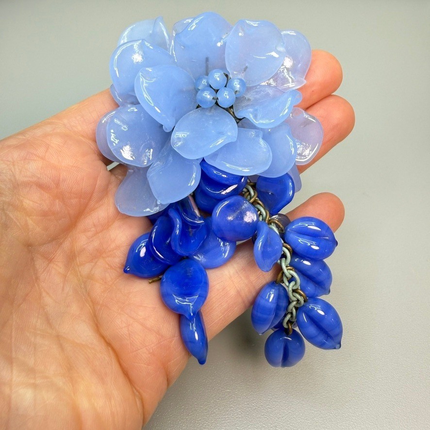 Miriam Haskell Book Piece Vintage Blue Glass Bead Floral Tassel Dress Clip READ