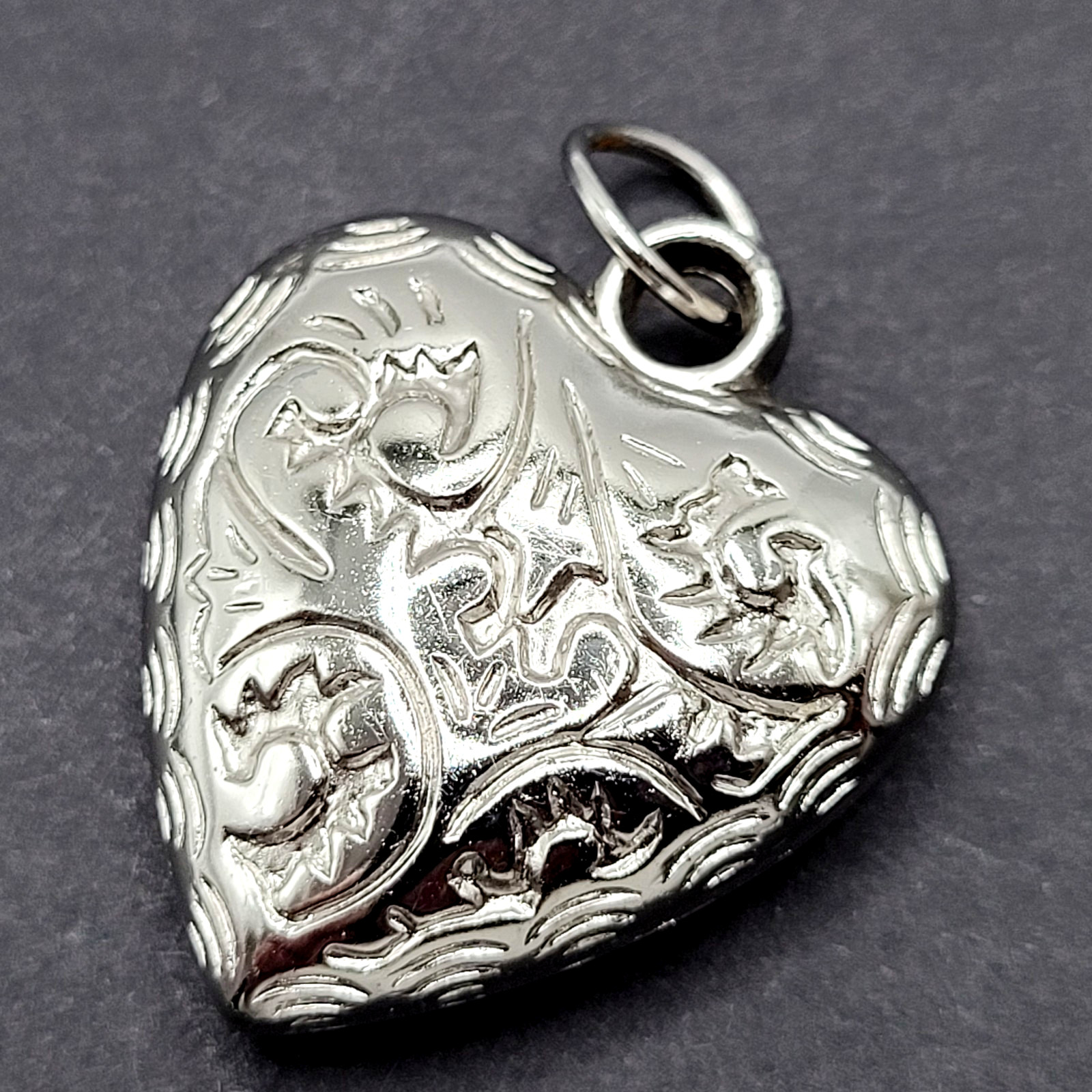 Puffed Puffy Puff Heart Silver Tone Acrylic Engraved Pattern Vintage Pendant