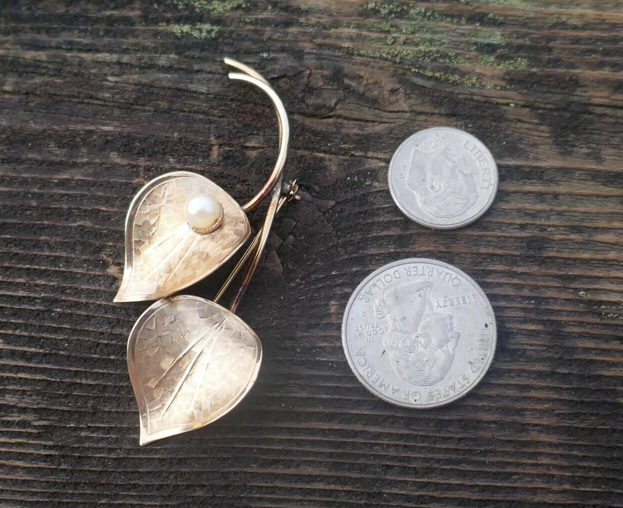 Vintage Winard 12k Yellow Gold Filled & 5.3mm Pearl Leaf Designed Brooch / Pin