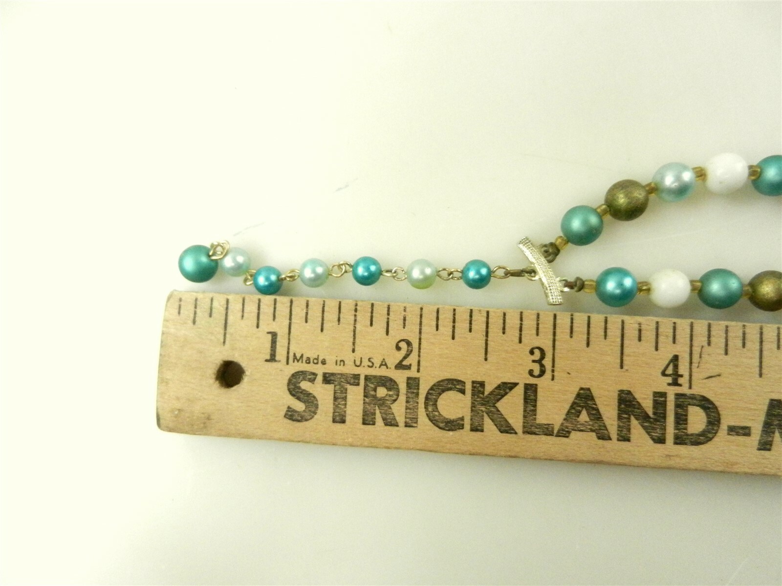 Vtg Double Strand Necklace w/Earrings Teal/White/Gold Japan 1960’s Clip-on S04B