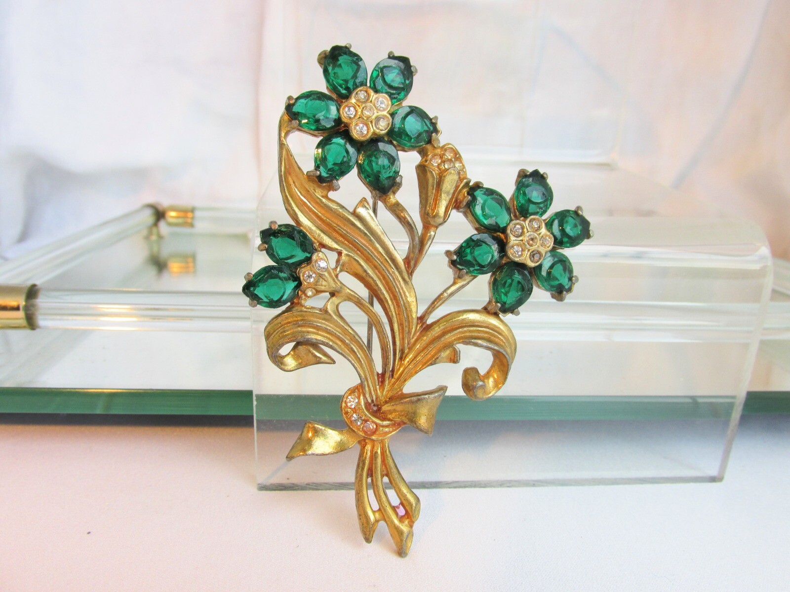 Rare Vintage Art Deco Unique Dark Green Glass Cabochons w/ Eyes Brooch Pin