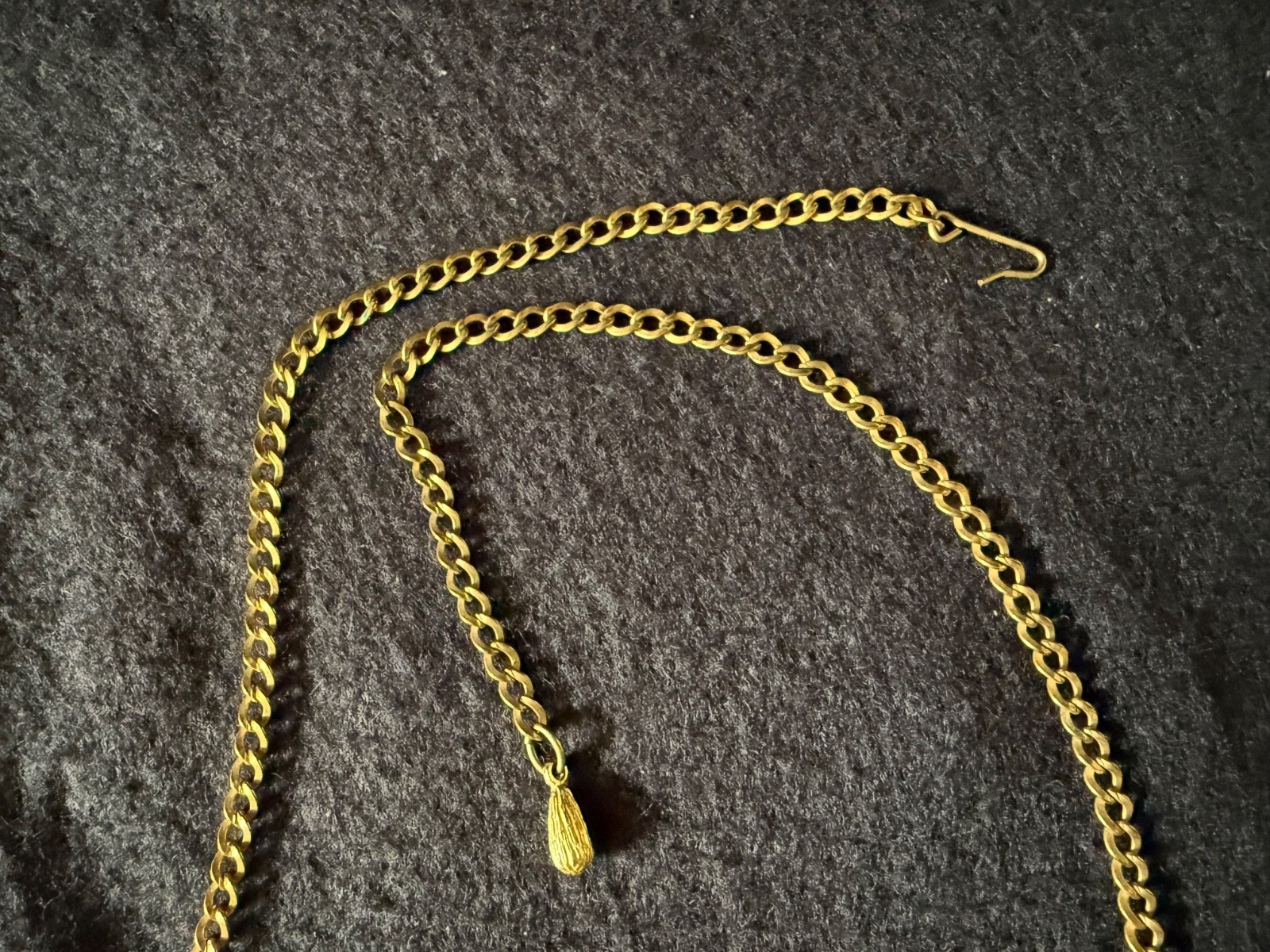 Alva Museum Replica Isis Goddess Large Pendant Necklace Egyptian 70s ~Gold Tone