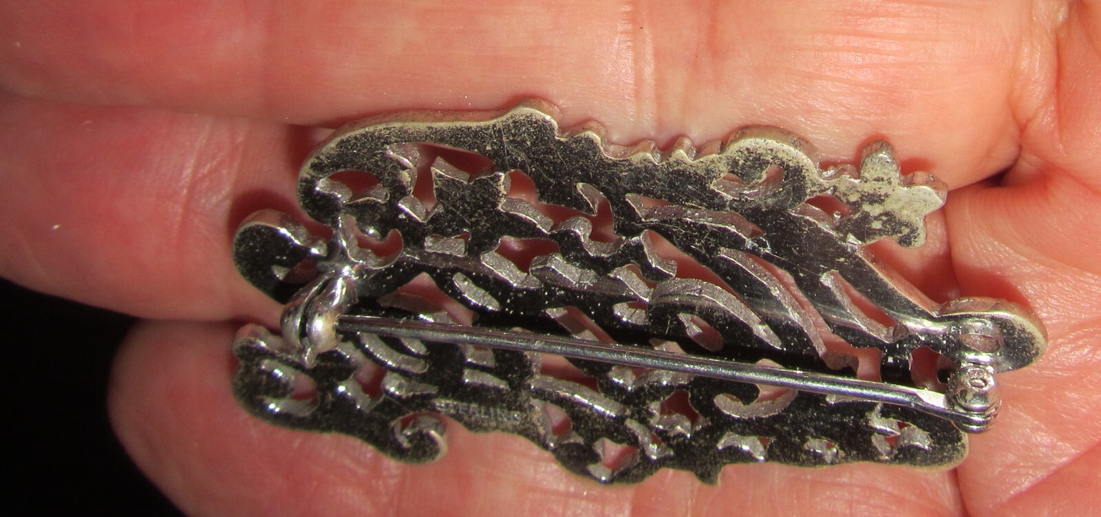STERLING SLVER MARCASITE “MOTHER” PIN BROOCH VINTAGE w BOX; 2″ x 1.25″