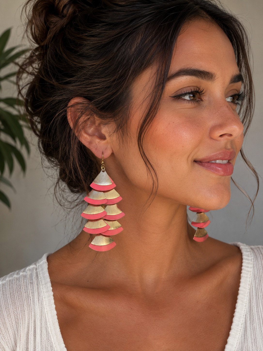 Vintage Coral Pink Enamel Gold Tone Layered Cascade Dangle Earrings Boho 4 In