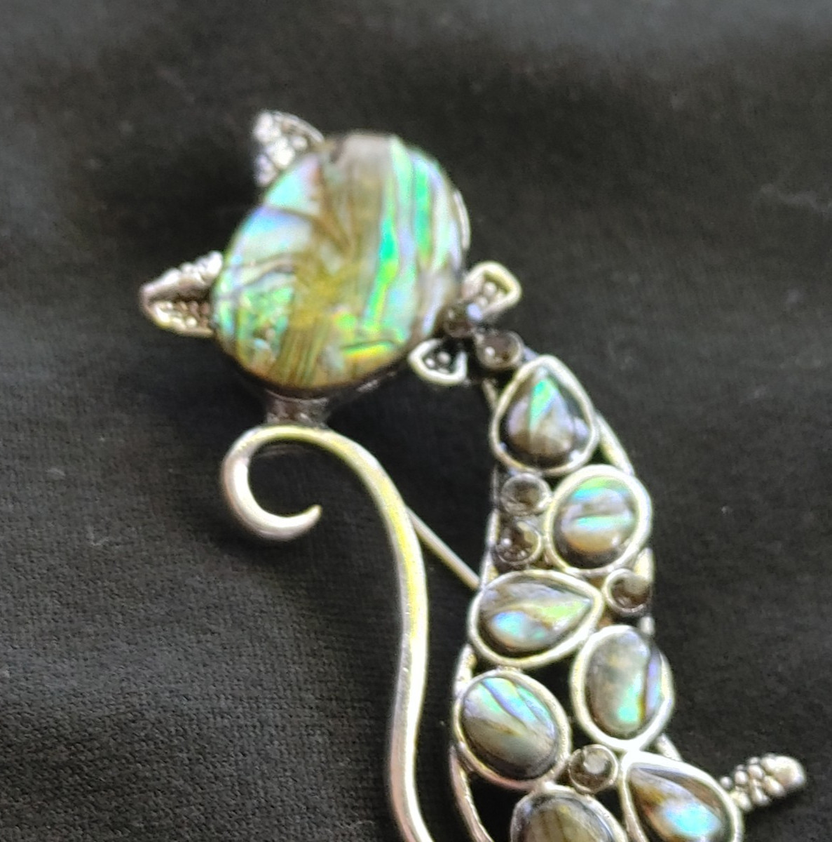 2 Pc. Lot Of Whimsical Retro Cat Brooches Faux Abalone Silver Tone 2″