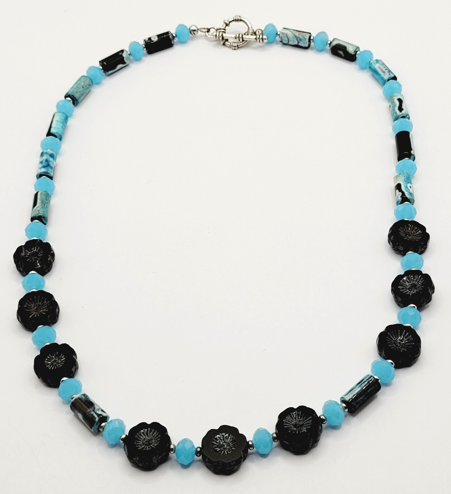 Black Glass Rosette with Chalcedony and Colorful Agate Silver Tone Vtg Necklace
