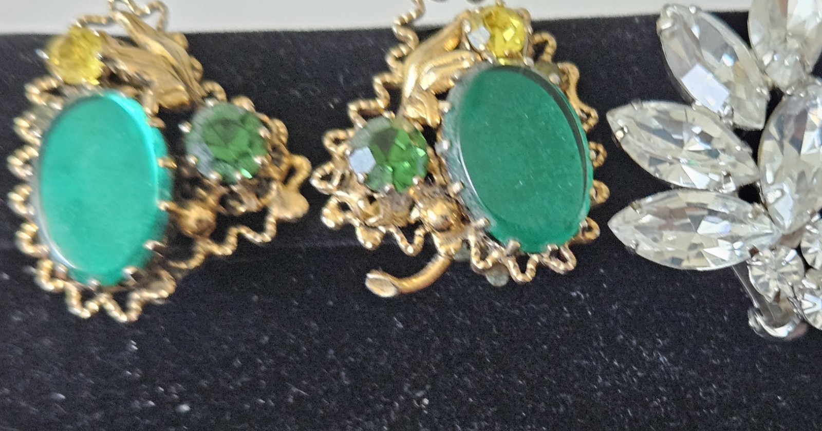 Stunning Lot Clip-On & Screwback Rhinestone Earrings High Quality 50s-80s