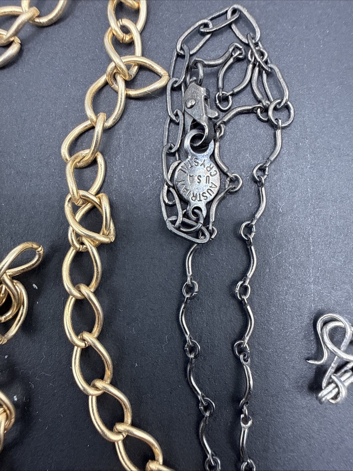 Lot Of 5 Necklaces Vintage To Now – Some Signed LC PD And Austrian Crystal B44