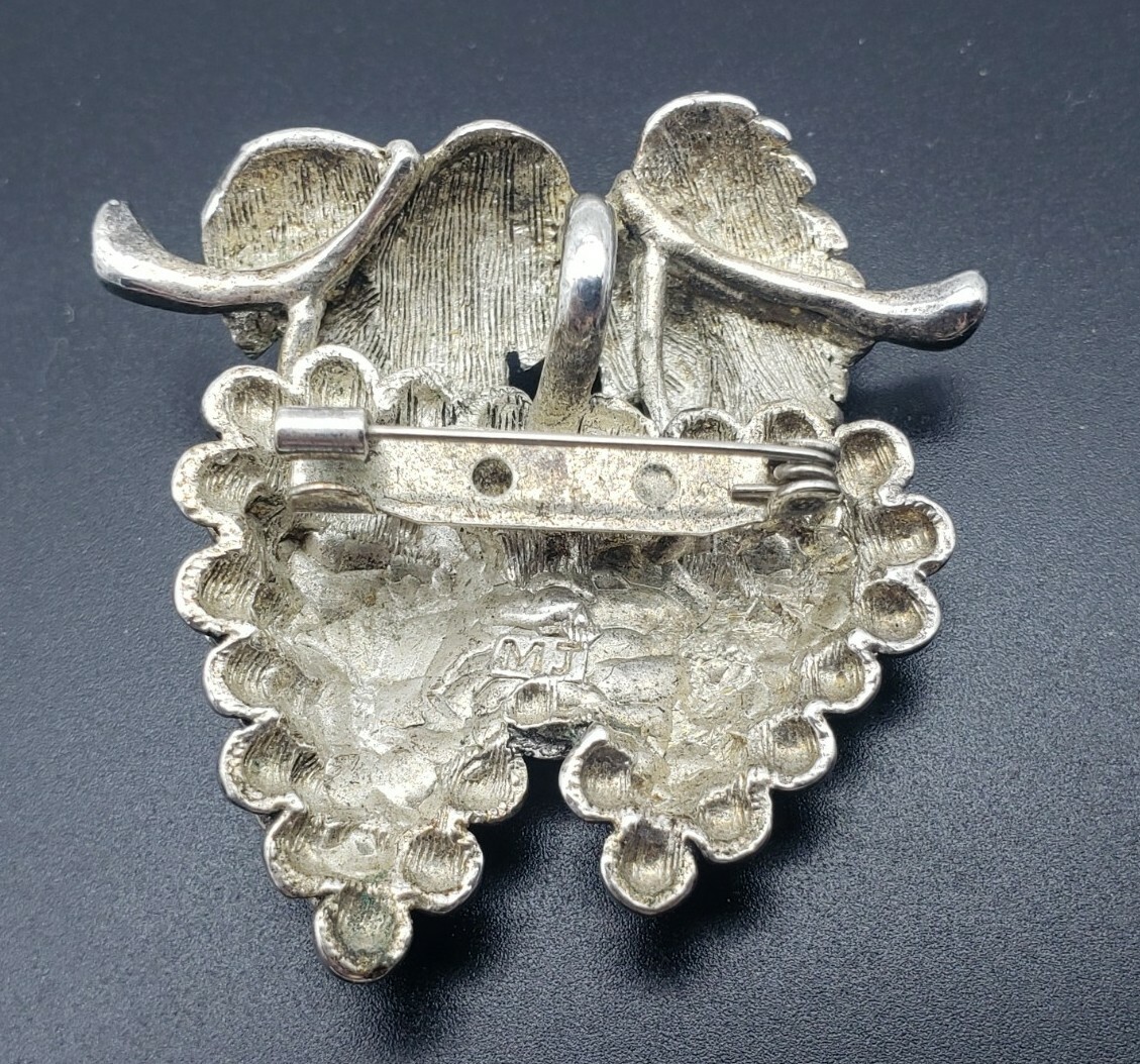 Vintage Double Bunch of Grapes Silver Tone Brooch Signed MJ 2″ x 1.75″