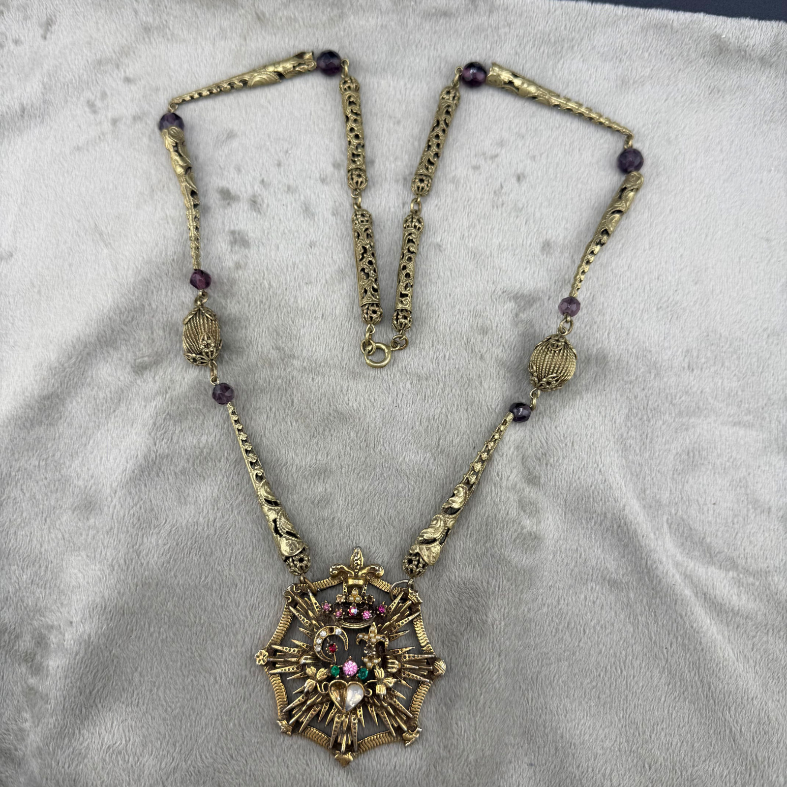 Vintage Masonic Medallion Necklace Gold Tone Filigree Chain Rhinestone READ 28”