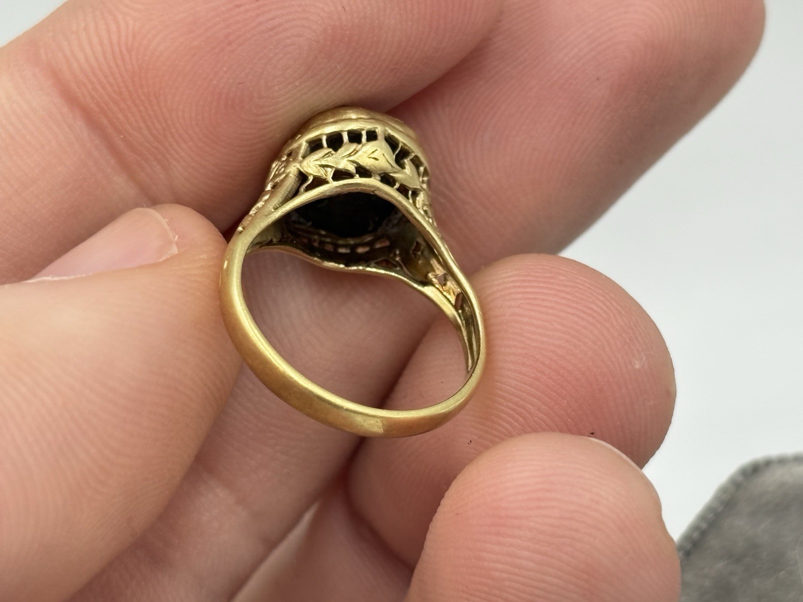 Antique Art Deco 14k Gold Filigree Bloodstone Ring Vintage