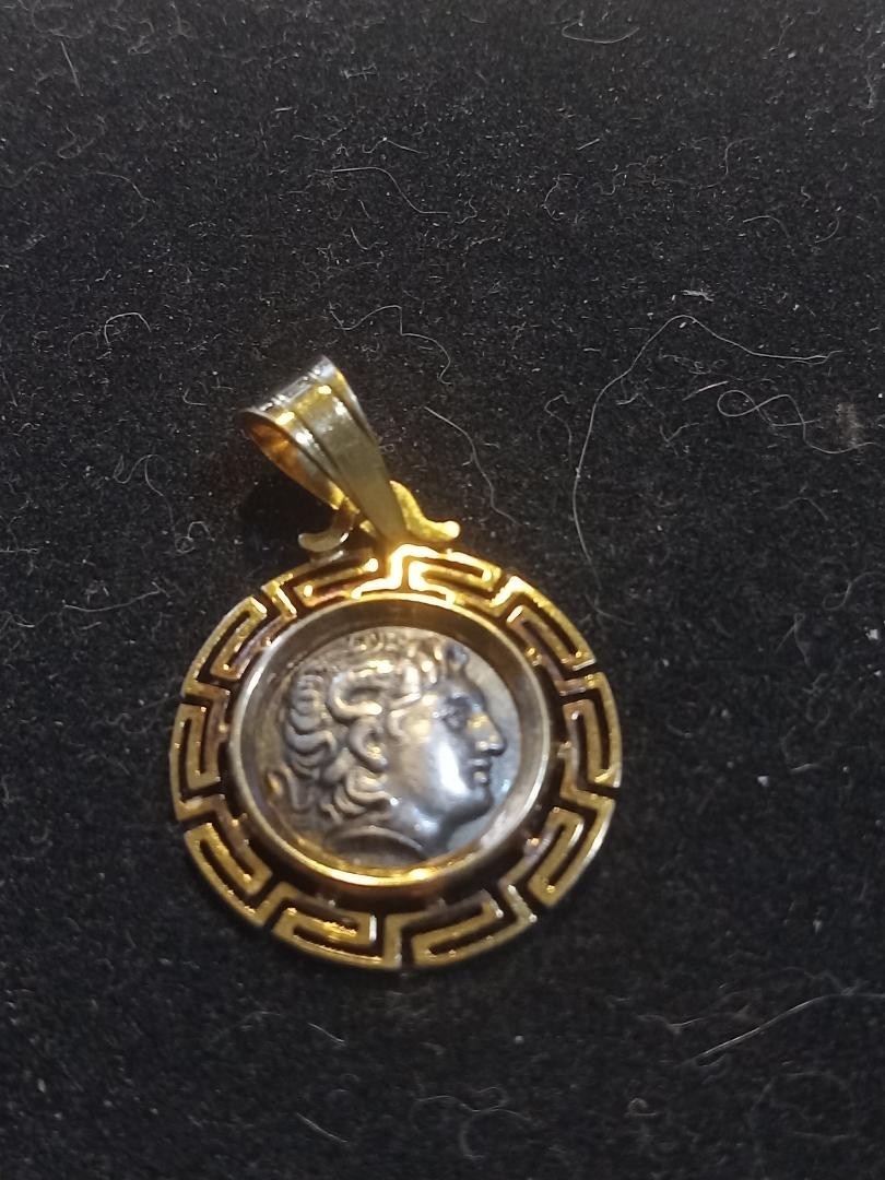 VINTAGE 14K YG GREEK STYLE COIN PENDANT 2.24g 585 FLAWLESS