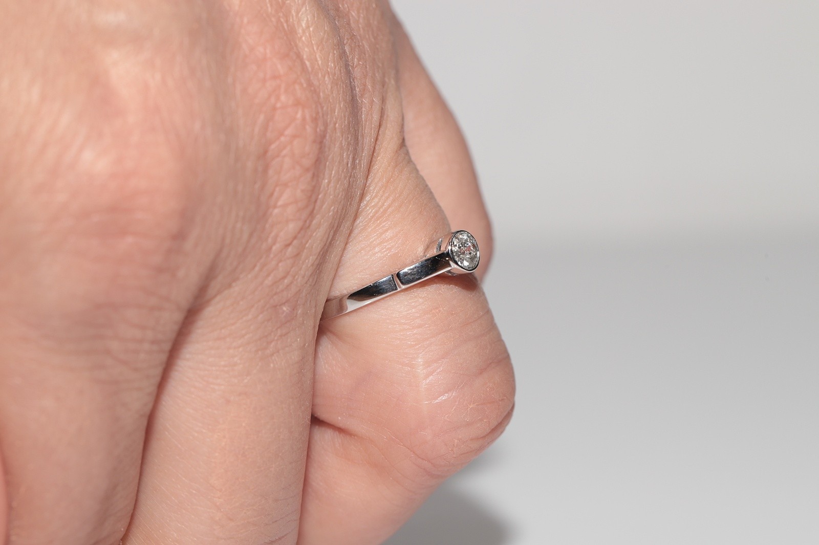 Antique Circa 1920s Art Deco 14k Gold Estate Natural Diamond Solitaire Ring