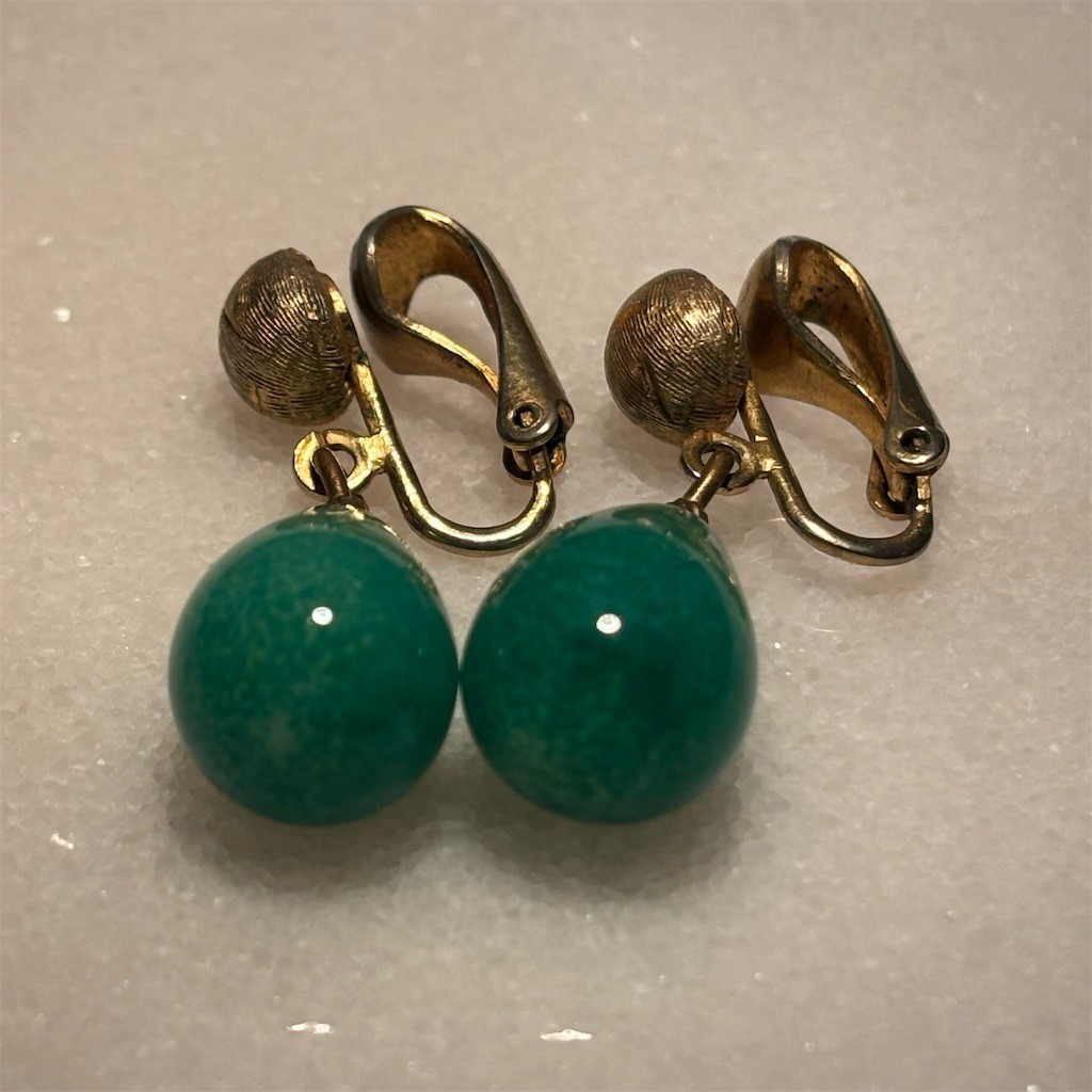 Vintage Teardrop Dangle Clip-On Earrings Green Textured Ball Gold Tone