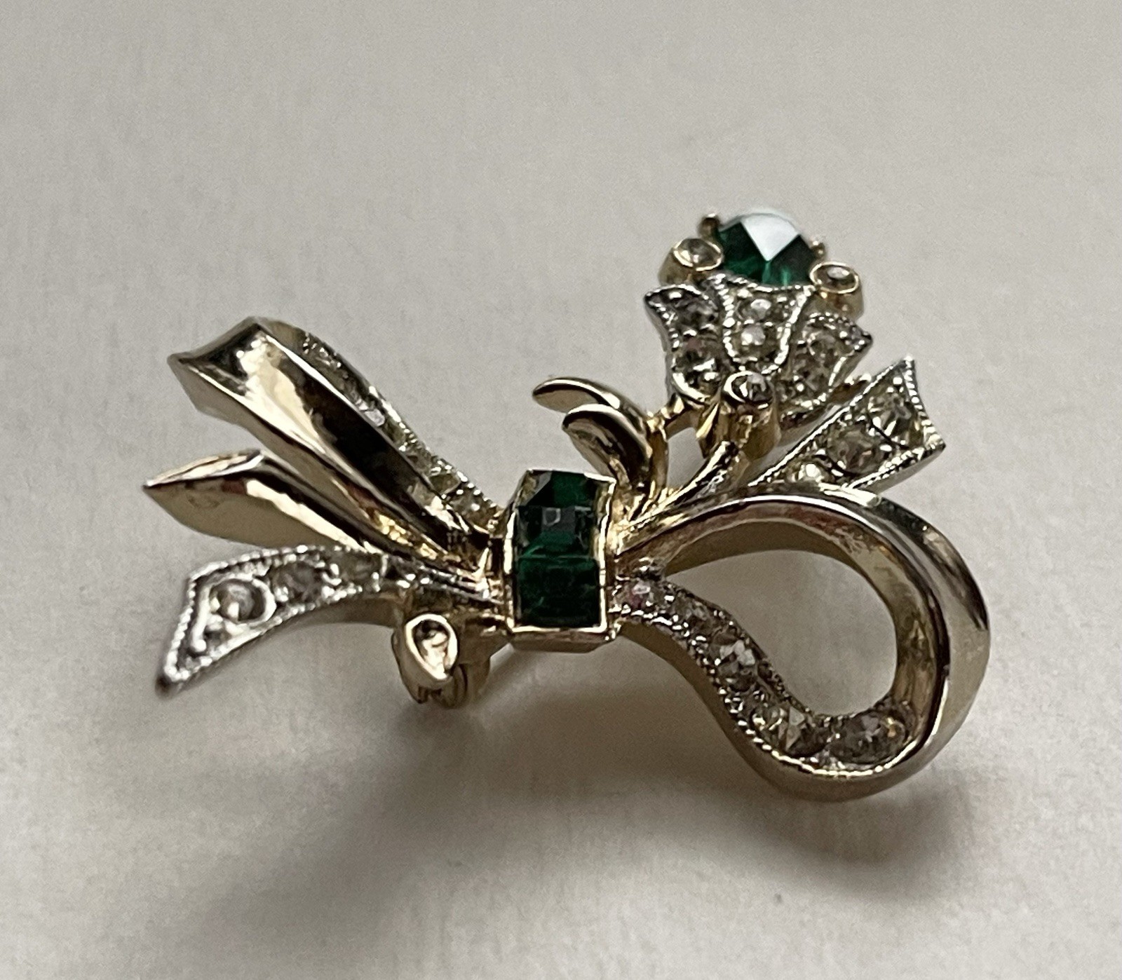 Vintage Coro Green & White Rhinestone Flower Bouquet Bow Brooch Pin