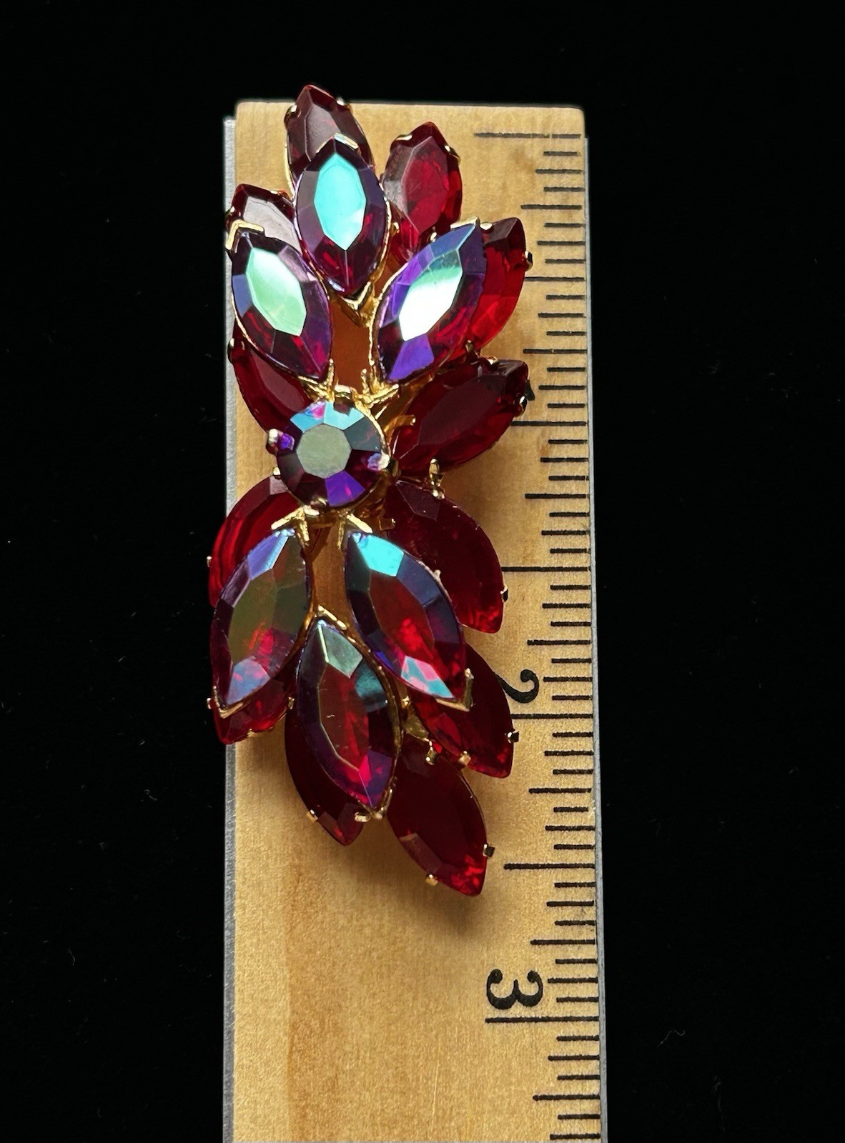 Vintage Red AB Marquise Rhinestone Gold Tone Cluster Brooch Pin 21g