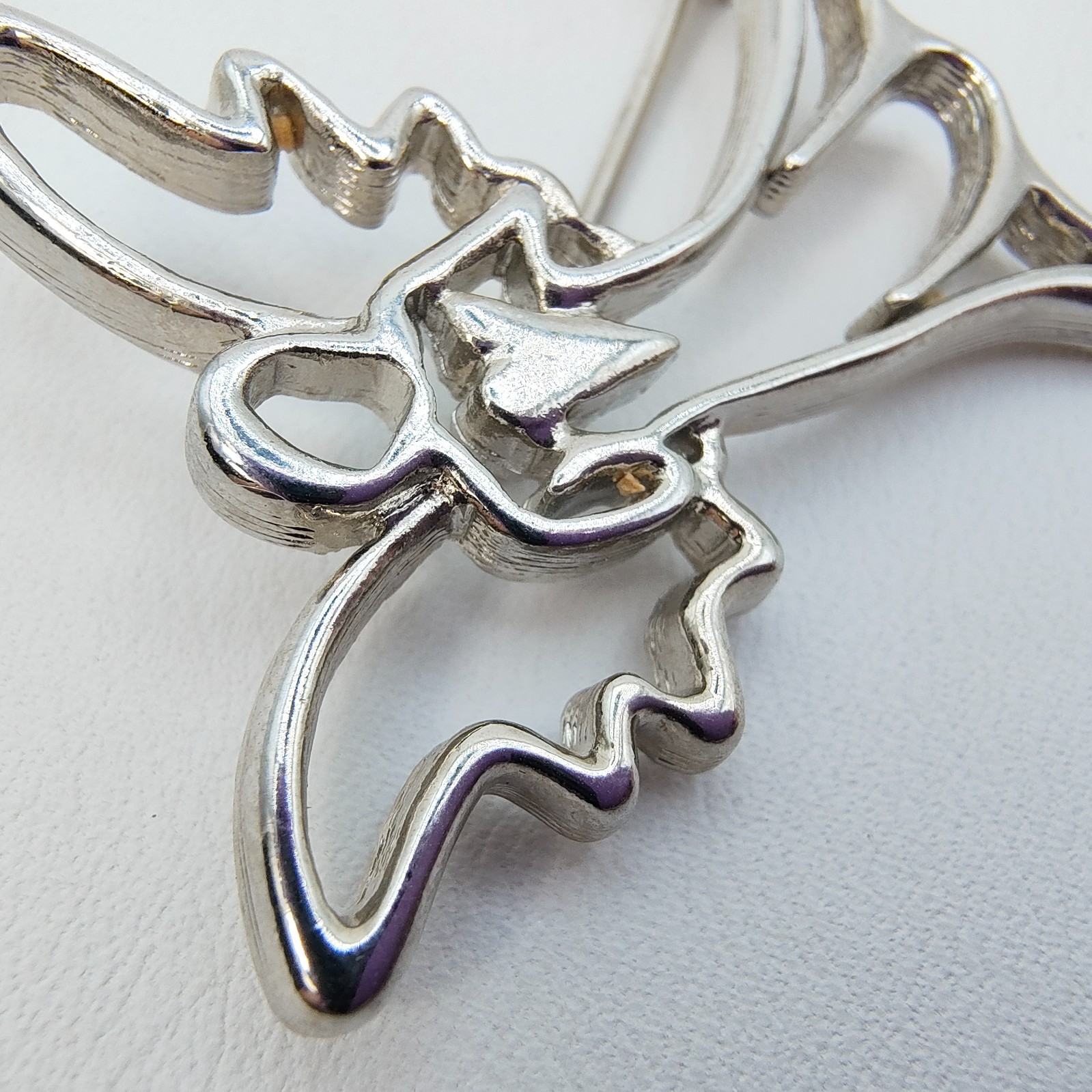 Vintage Guardian Angel Brooch Silver Tone Holding Heart Openwork Celestial Love