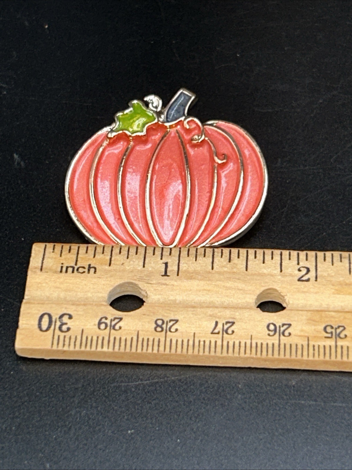 Modern Costume Jewelry Pumpkin Pin Brooch Gold Tone 1 1/2”