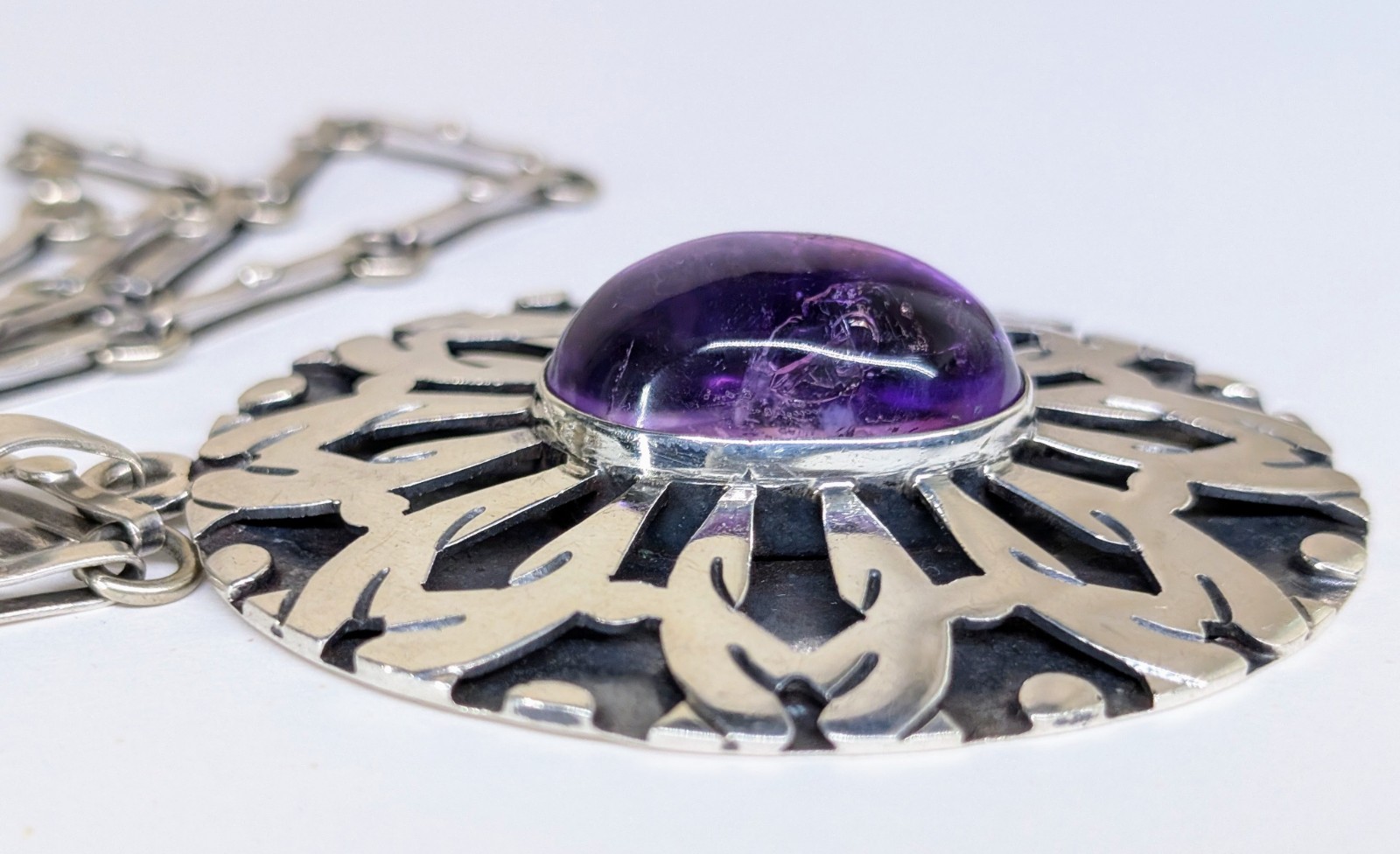 Large 2.88″ Vintage Native American Sterling Silver Cab Amethyst Pendant w Chain