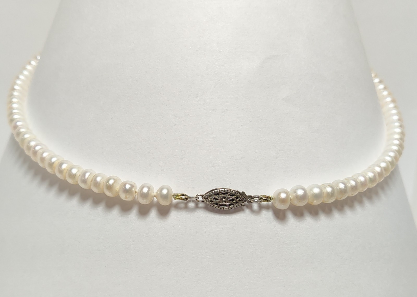 Beautiful Lustrous GENUINE NATURAL FRESHWATER PEARL 925 Sterling Silver Necklace