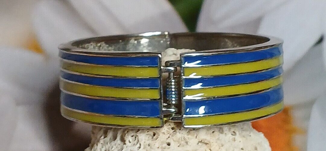 Vintage Silver Tone Striped Lime Green and Blue Enamel Hinged Bangle Bracelet