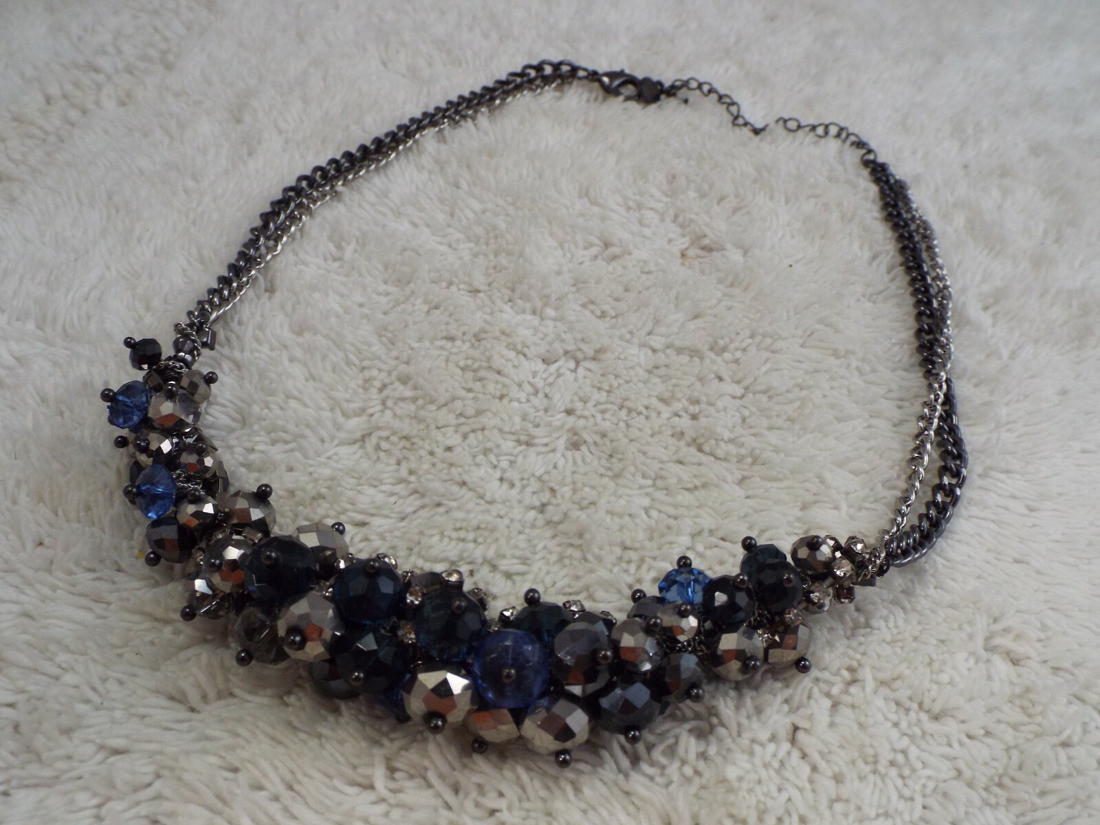Silvertone Gunmetal Blue & Metallic Gray Black Crystal Bead Necklace (A72)