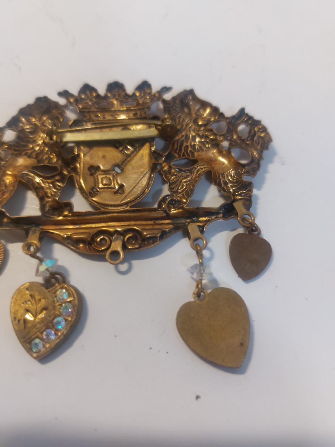 Vintage Unsigned Miriam Haskell Lions Crest Brooch, Missing Center Dangle Heart