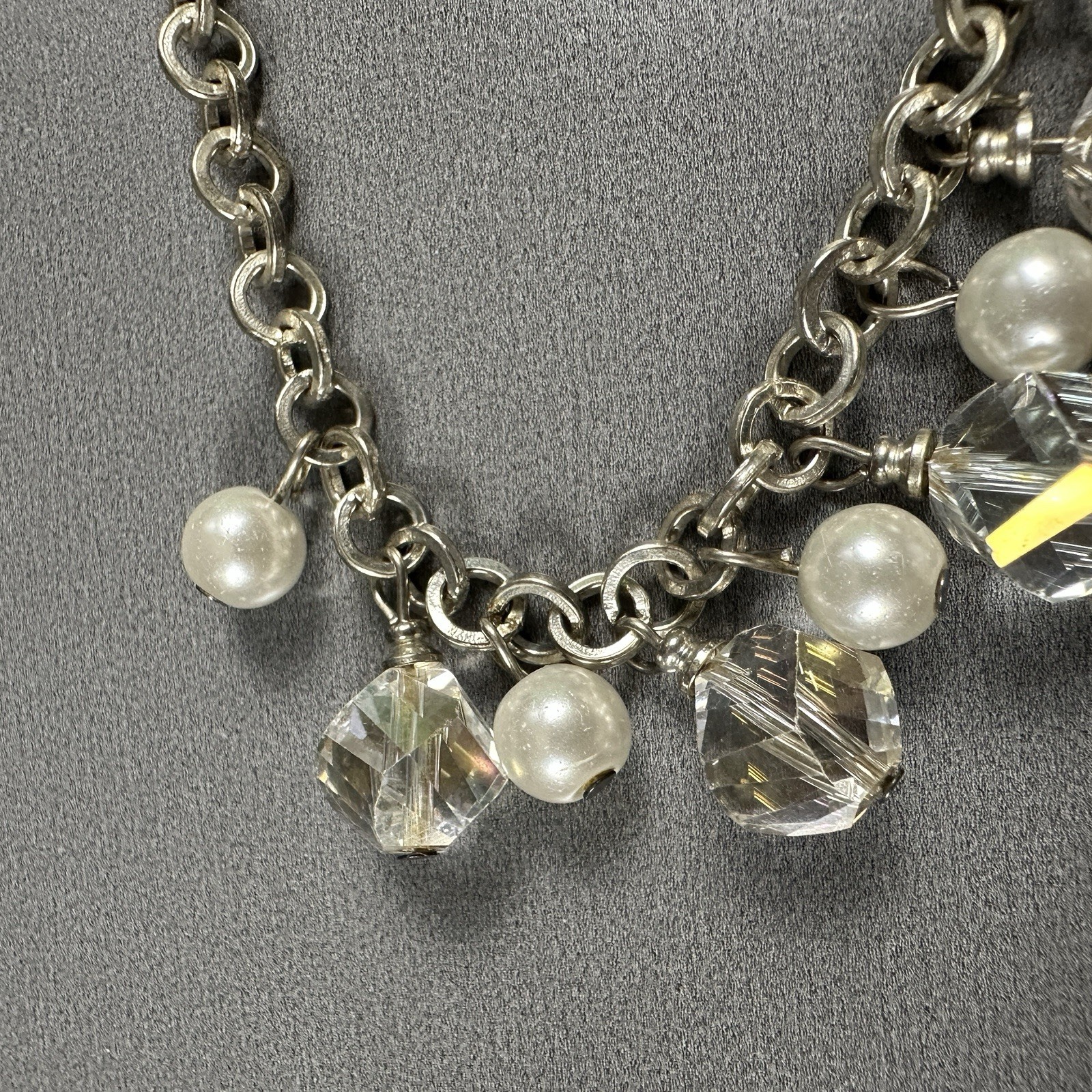 Vintage Faceted Bead Necklace Silver Tone Acrylic Dangle 16-18″ Charm