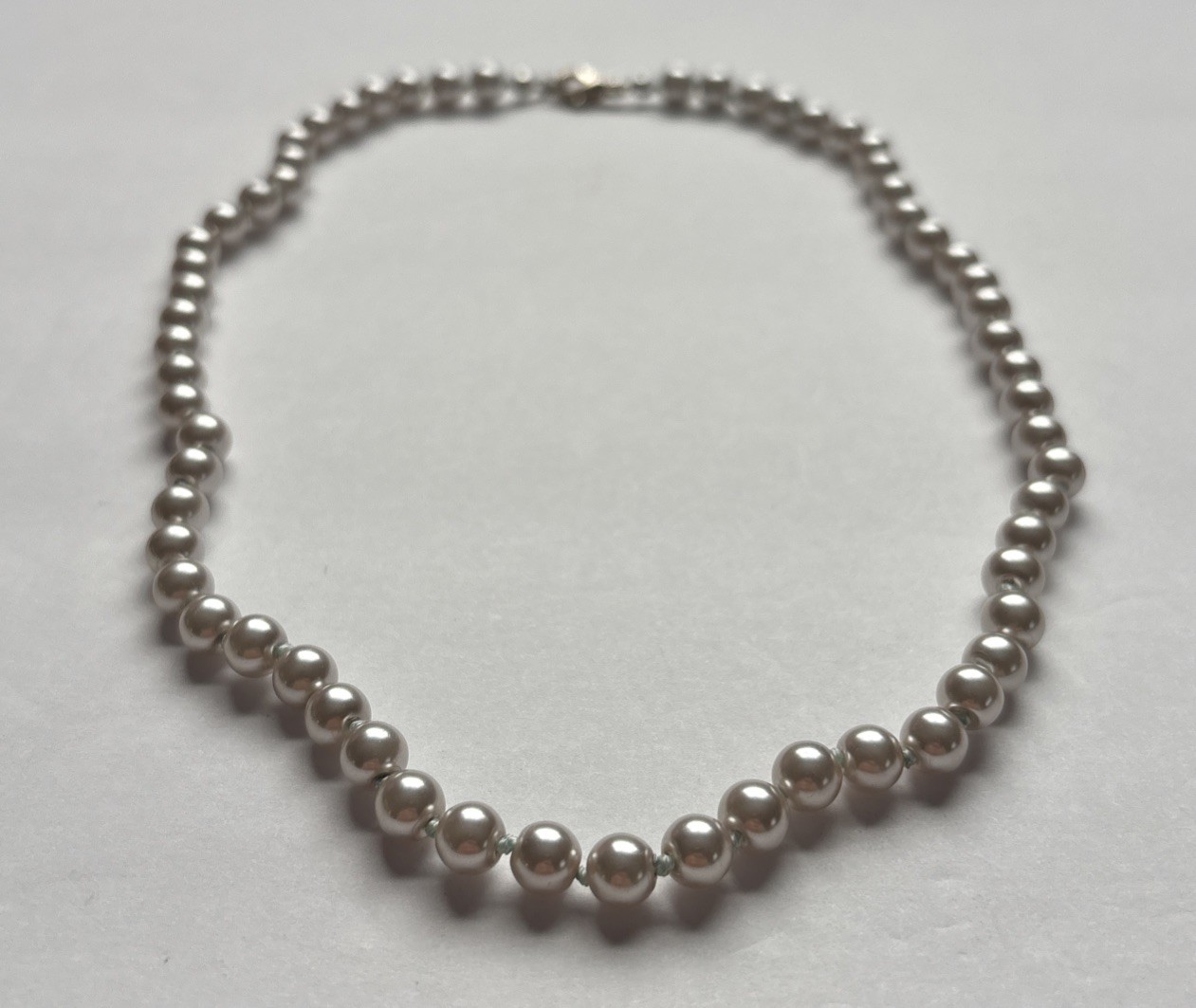 Faux Pearl Necklace 17 in Knotted Lobster Claw Clasp