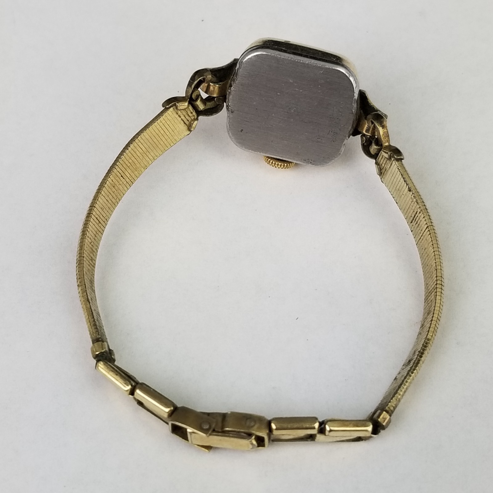 Vintage Gruen watch Ladies Wrist 1960’s Guildite veri-thin hand wind 16mm