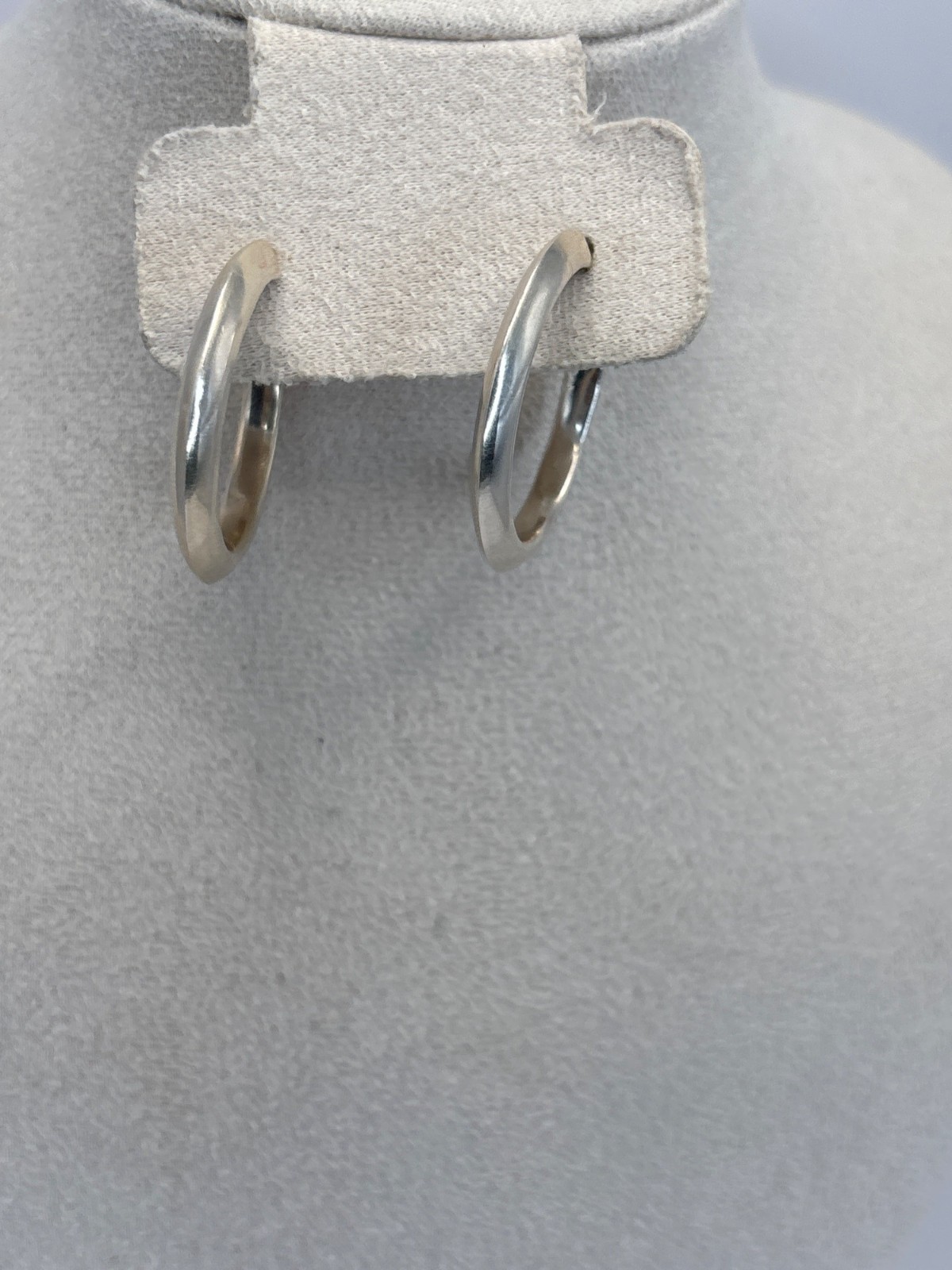 Vintage 925 Sterling Silver Hoop Earrings Pierced Makers Stamp “CW”