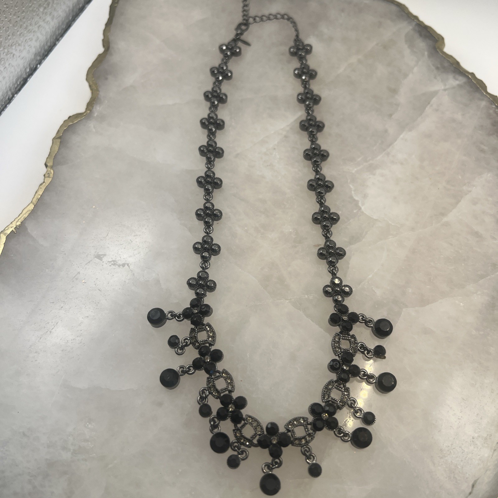 Vintage Avon 16″ Gunmetal Hematite Rhinestone Choker Necklace with 3″ Extender