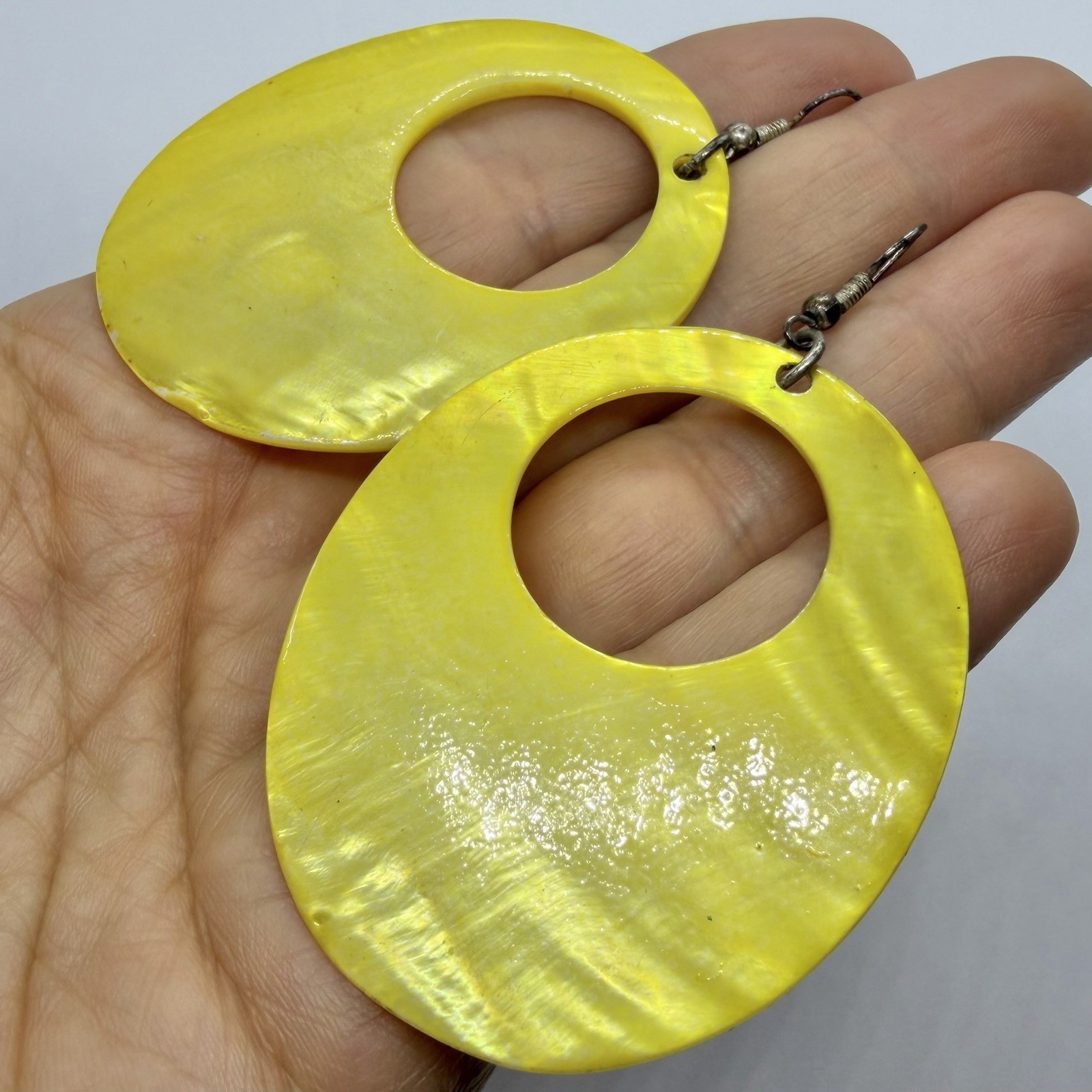 Vtg XL Yellow MOP Hoop Statement Dangle Drop Earrings Hook Large Runway Big