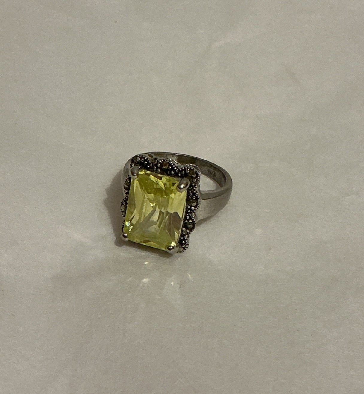 Vintage DBJ 925 Sterling Lemon Quarts Cocktail Ring Size 7
