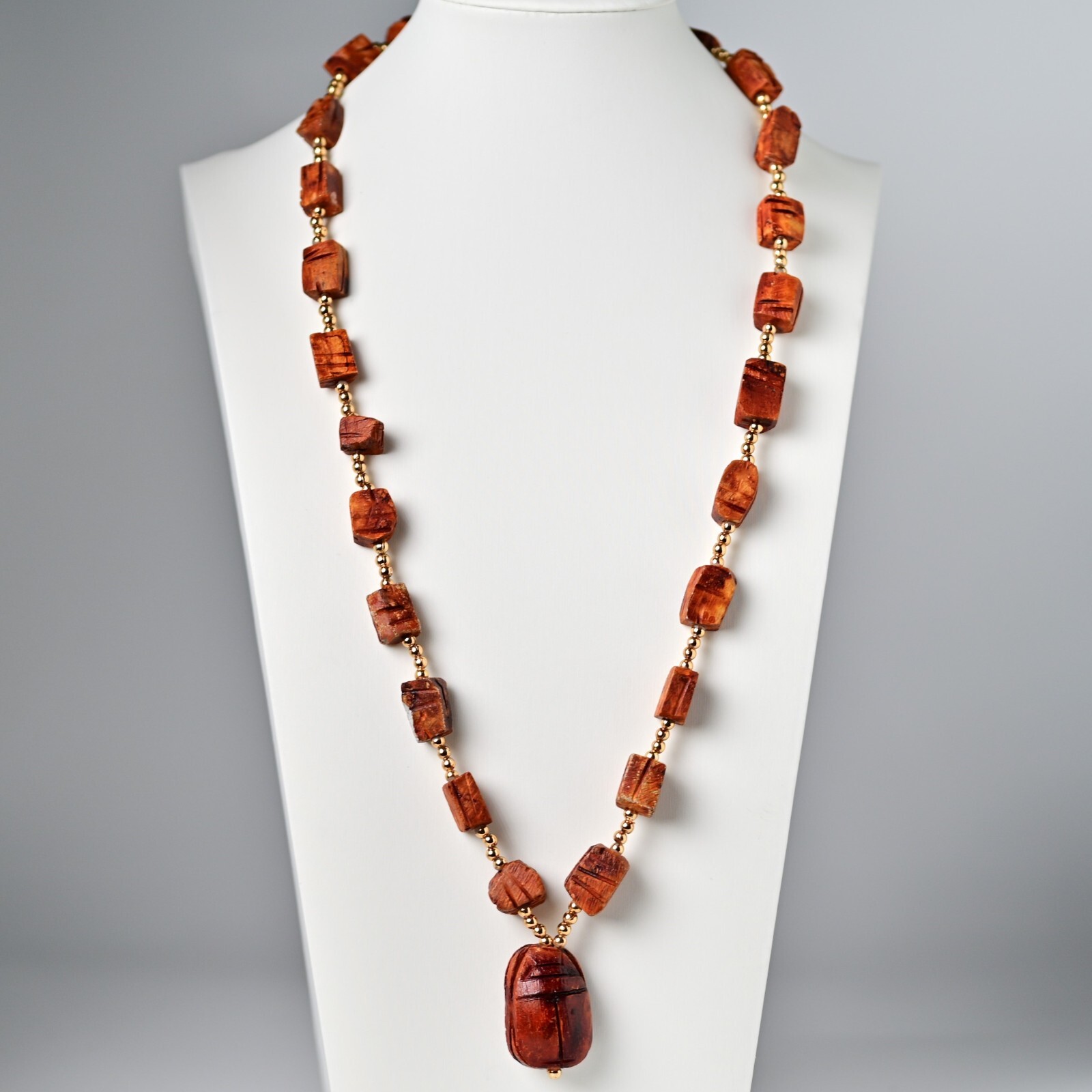 Vintage Original East India Red Agate Carnelian Gemstone Pendant Estate Necklace