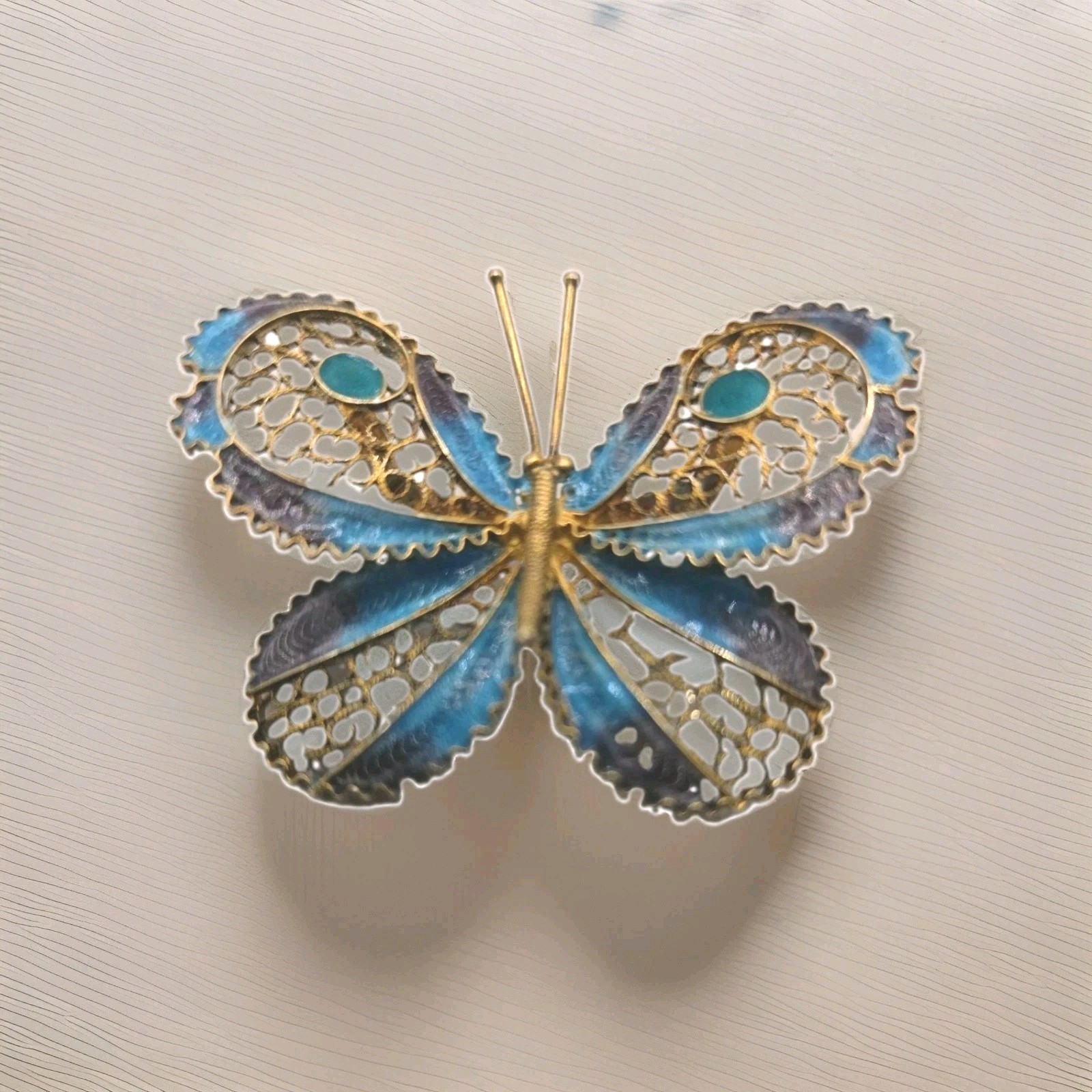 Brooch Set Of 2 Flowers & Butterflies Hues Of Blue Green & Violet Brass Tone0321