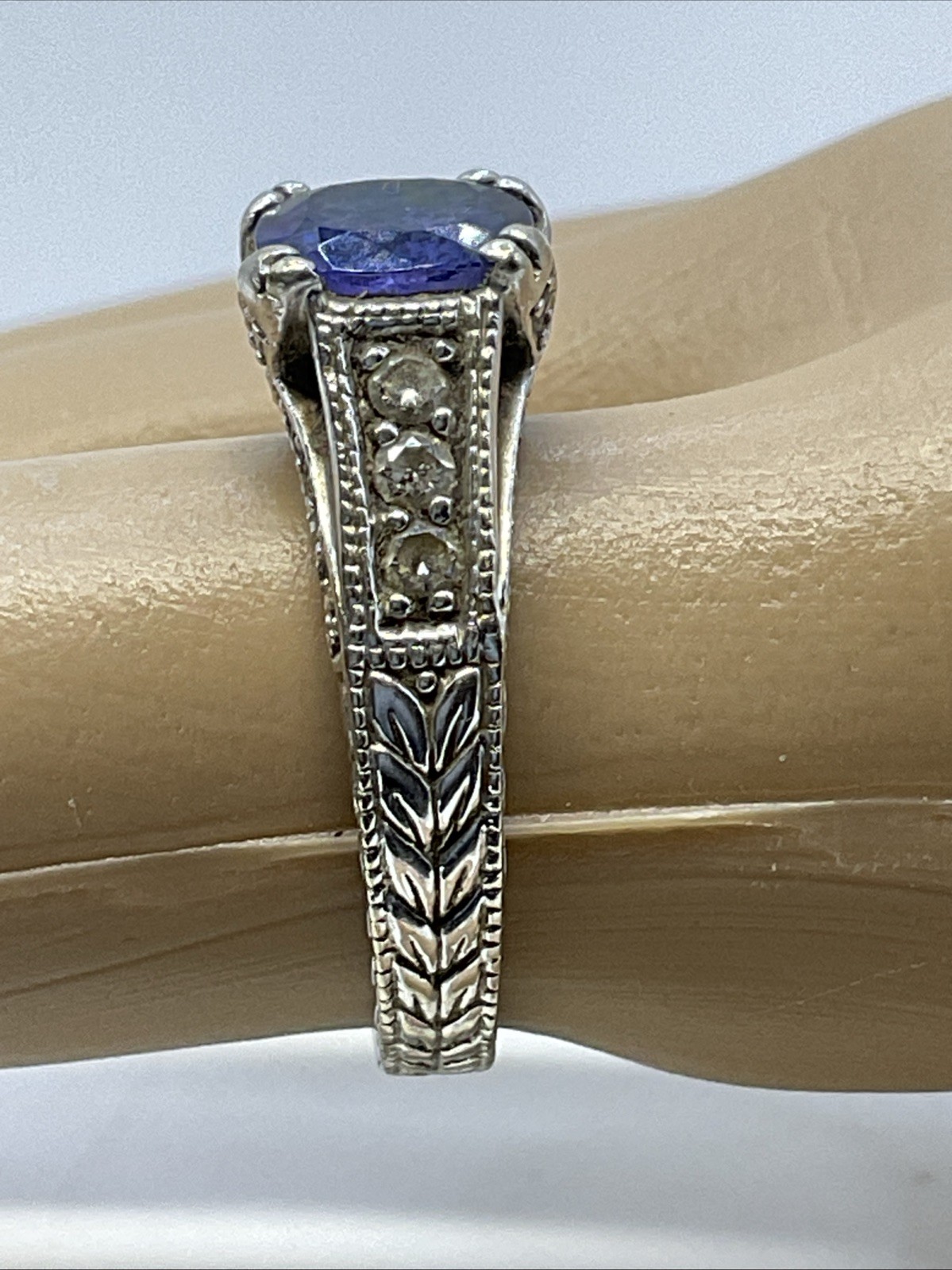 Ladies Ring Solid 14K White Gold Cushion Blue Stone & Diamonds VINTAGE HANDMADE