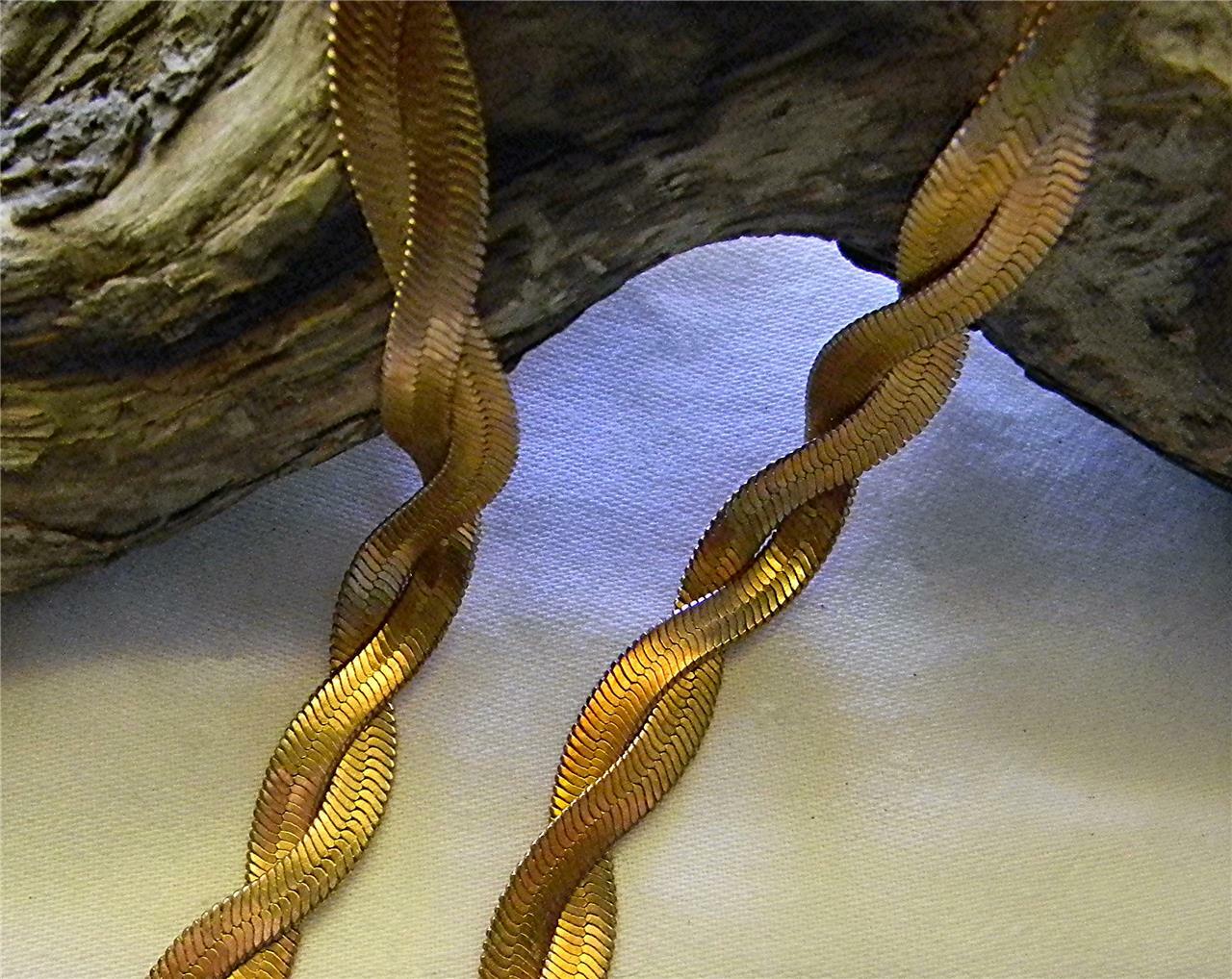VINTAGE 1990’s 18″ DOUBLE WOVEN FLAT ROSE GOLD TONE HERRINGBONE CHAIN NECKLACE