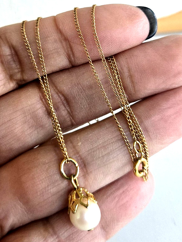 Vintage Faux Pearl Pendant with Gold Filled Chain Necklace 18″ Spring Ring Clasp